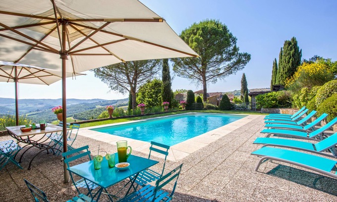 Radda in Chianti Villa | Cosoli, Charming Two-story Historical Villa Situated In The Heart Of Chianti