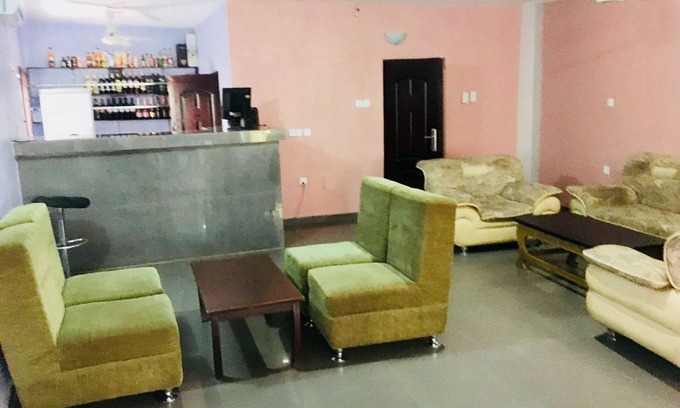 Agbor Hotel | Cossy Hotel & Suite