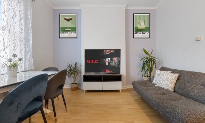 Finchley House | Cosy 1-Bed Flat for 4 Ppl w/Parking