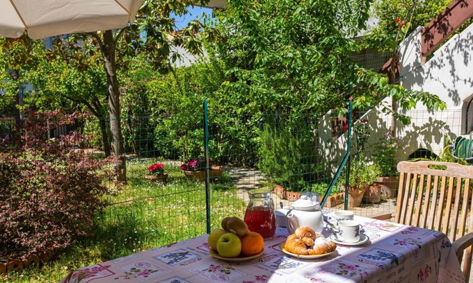 Francavilla al Mare Apartment | Cosy apartment for 4 guests with A/C, WIFI, TV and terrace