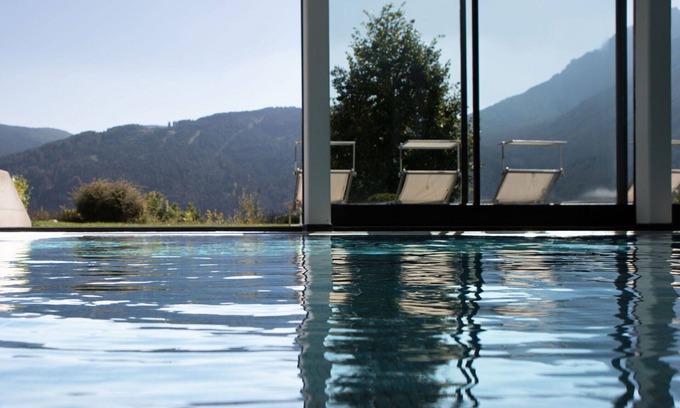 Telfes im Stubai Apartment | Cosy apartment for 6 guests with pool, WIFI, TV, terrace, pets allowed, panoramic view and parking