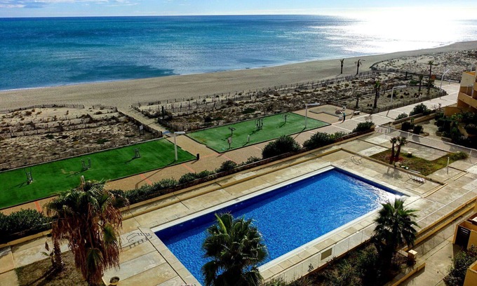 Saint-Hippolyte Apartment | Cosy apartment for 4 guests with pool, WIFI, TV and terrace