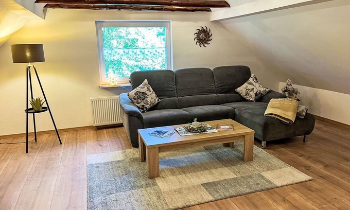 Ihlow Apartment | Cosy apartment for 2 people with WIFI, TV, terrace and parking