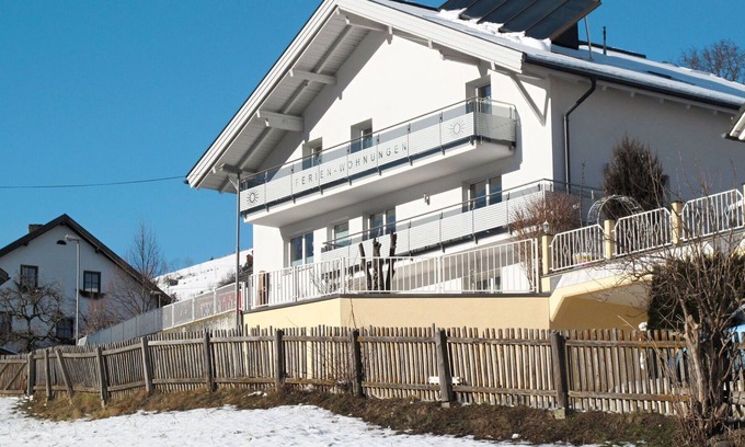 Fliess Apartment | Cosy apartment for 4 guests with WIFI, TV, terrace, pets allowed and parking