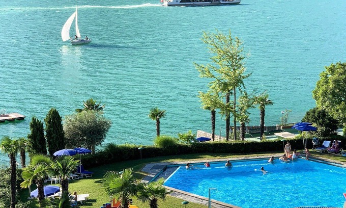Bigogno Apartment | Cosy apartment for 4 people with WIFI, pool, A/C, TV, balcony and panoramic view