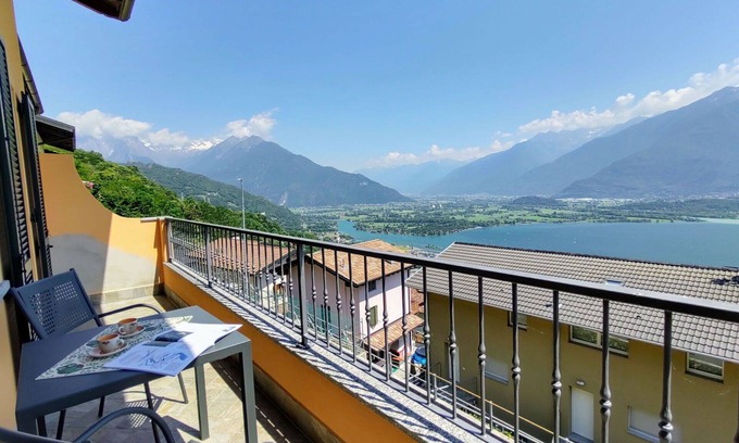 Aurogna Apartment | Cosy apartment for 5 guests with WIFI, TV, terrace and pets allowed