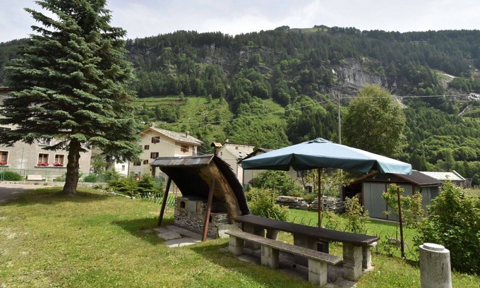 Isola Apartment | Cosy apartment for 5 guests with WIFI, TV, terrace and pets allowed