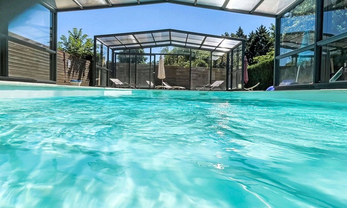Messanges Apartment | Cosy apartment for 6 people with WIFI, pool, TV, terrace, pets allowed and parking