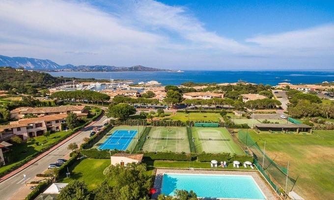 Puntaldia House | Cosy apartment in villa for 8 guests with pool, A/C, TV, terrace and parking