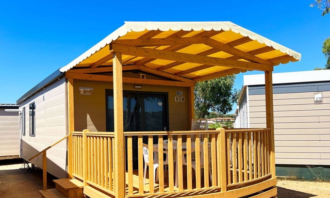 Capo d'Orso House | Cosy apartment in villa for 6 guests with A/C, WIFI, pool, TV, terrace and pets allowed