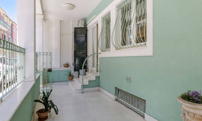 Porto Recanati Apartment | Cosy apartment for 4 guests with A/C, WIFI, TV and patio