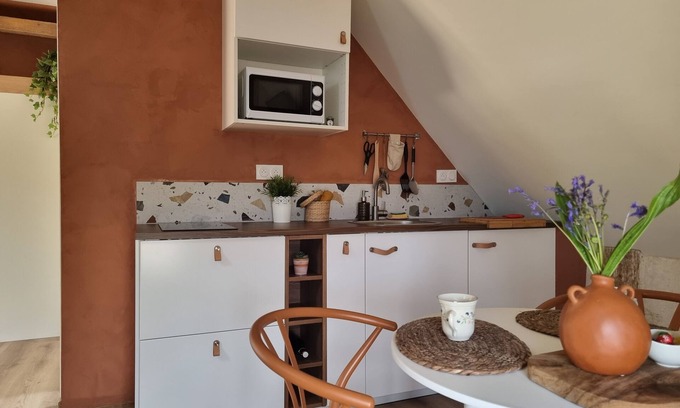 Saint-Quay-Perros House | Cosy country studio by the sea/Perros Guirec