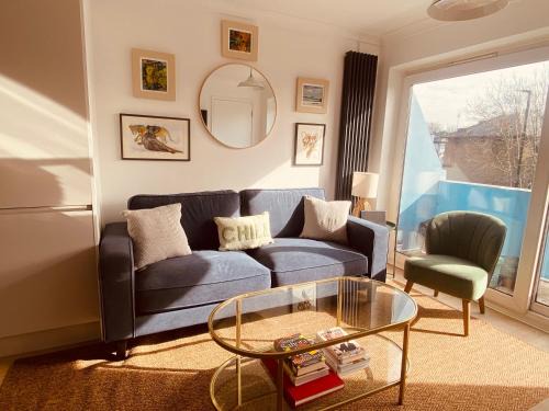 Chiswick Riverside Apartment | Cosy flat in Chiswick