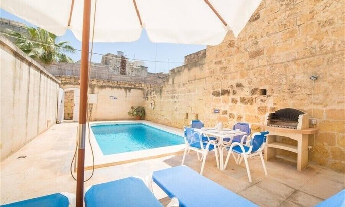Xewkija House | Cosy Gozo Villa | Ta Gianni | 3 Bedrooms | Private Pool & Air Conditioning | Xewkija