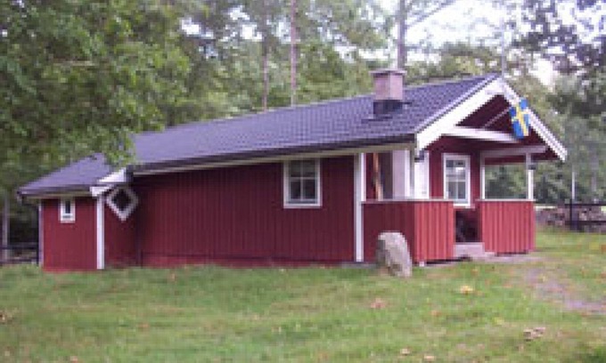 Tyringe House | Cosy Holiday home with on a small fishing pond