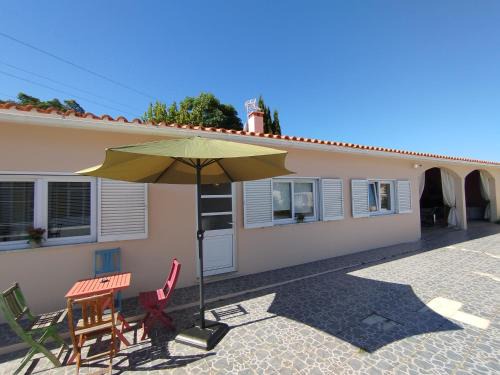 Ferreira-a-Nova Apartment | Cosy Home Santana