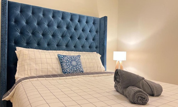 St. Albans House | Cosy Homes - 15 Minutes Away From Melbourne Airport