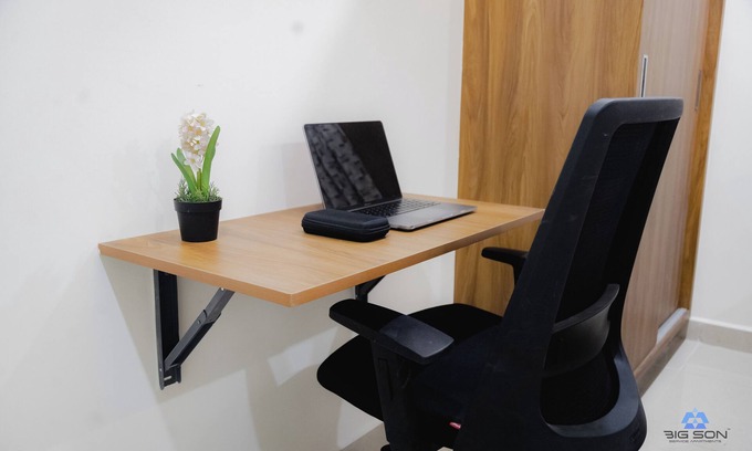 Gachibowli Apartment | Cosy Ski Retreat Studio with Balcony