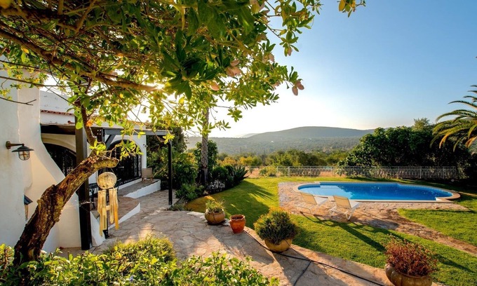 Sao Clemente Cottage | Cosy Suite Quinta da Eira (140 years old)