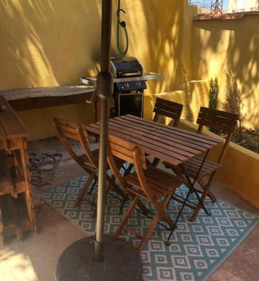 Le Bourg Apartment | Cosy T2 climatisé avec jardin et spa