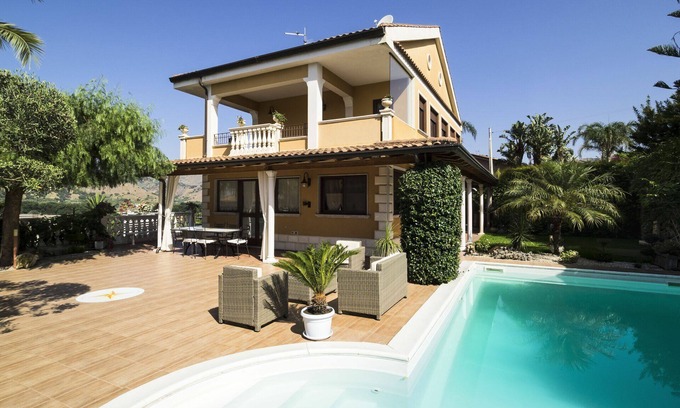 Trappitello Villa | Cosy villa with private pool and superb view