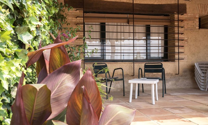 Llampaies Cottage | Cottage 2 people, Beach Costa Brava 17 km, pool, barbecue