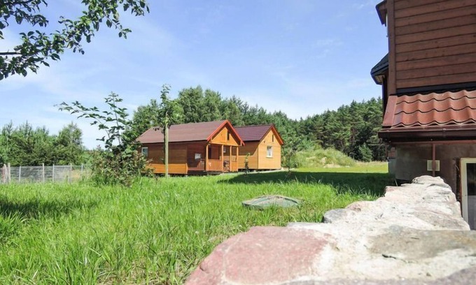 Wiselka House | Cottage by the lake in Wiselka near the sea