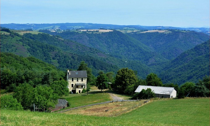 Grand-Vabre Other | Cottage can accommodate 12 people for convivial holidays