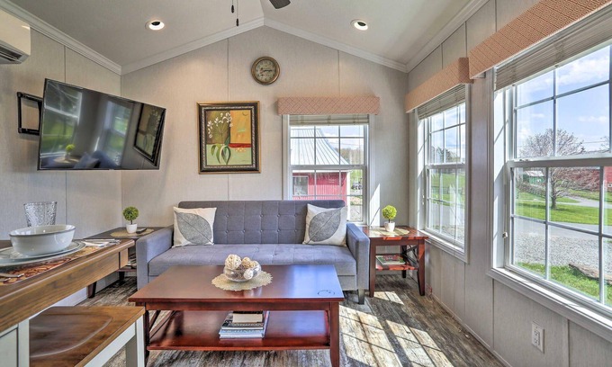 Pleasant Mount House | Cottage Complex Family & Pet-Friendly Spring Midweek - 35% OFF Promo