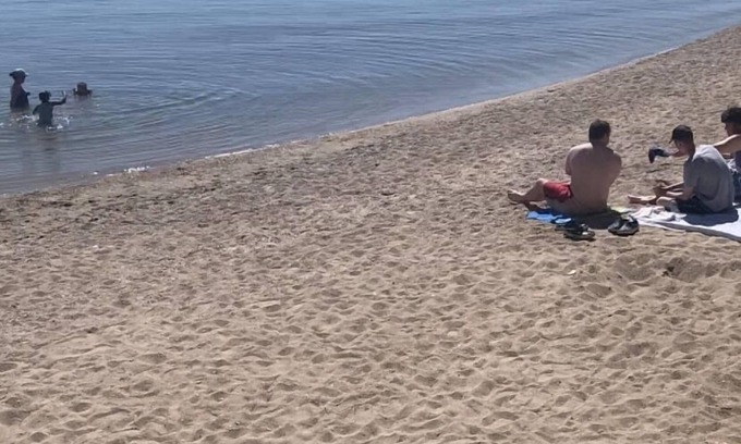 Sandy Hook Cottage | Cottage for rent in Gimli MB. Sanitized and Cleaned beetween bookings