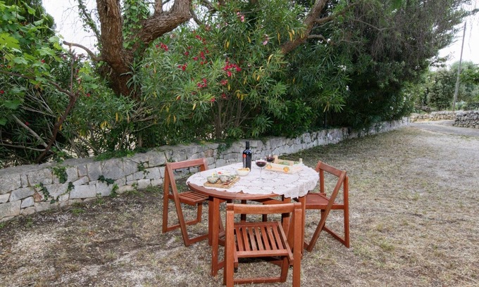 Cisternino Cottage | Cottage in Cisternino with Garden & BBQ