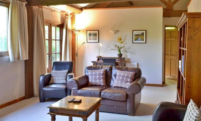 Liverton Cottage | Cottage in Devon with Pool & Countryside Views