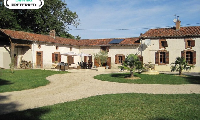 Buzon Cottage | Cottage in Pyrenees with Pool & Golf