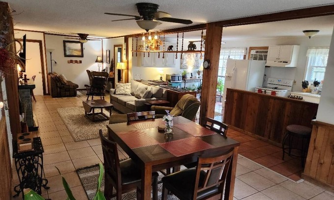 Millington Cottage | Cottage in the Woods, Safe area, on 6 acres, Free Parking.