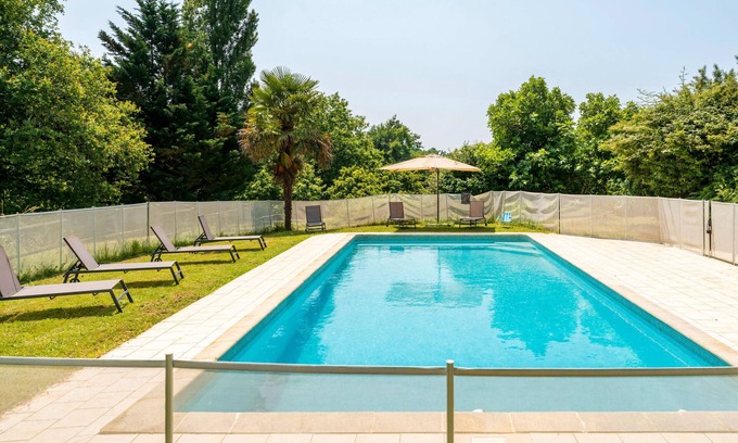 Panjas House | Cottage 'Lou Tapata' with Shared Pool, Private Terrace and Wi-Fi
