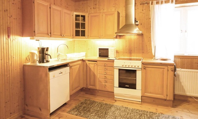 Fegen House | Cottage, only 100 m from the lake Fegen, which is known for its beauty and good fishing spots.