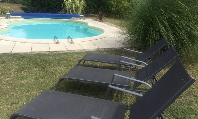 Mortagne-sur-Gironde Cottage | Cottage with Private Heated Pool, 15 Mins to Nearest Beach