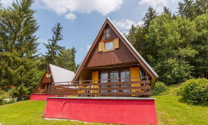Karlovy Dvory Cottage | Cottage with a view of Lipno lake