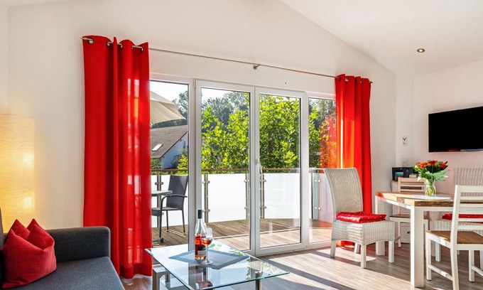 Salem House | Cottage with balcony and terrace, 55sqm, 1 bedroom, max. 3 persons