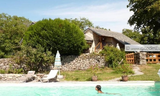 Omps Cottage | Country Cottage /Gite - Omps