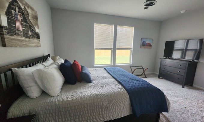 Williamson County House | Country Cozy! Well stocked, immaculate home. Great short or extended stays! n