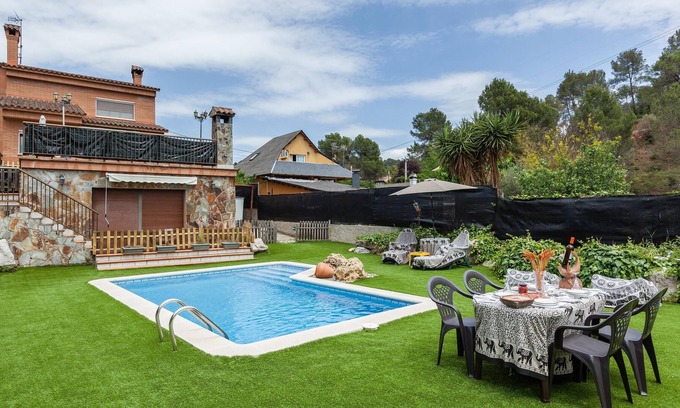 Corbera De Llobregat House | Country Home Antonio y Maria Rosa with Mountain View, Pool & Wi-Fi