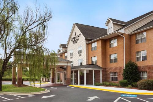 University Place Hotel | Country Inn & Suites by Radisson, Charlotte University Place, NC