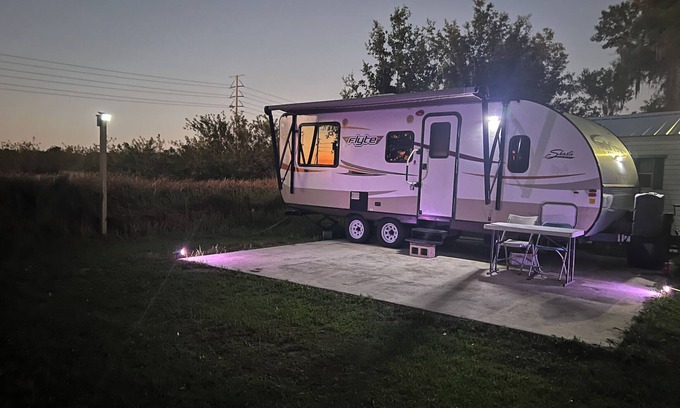 Fort Meade House | Country Living RV in a Small Town Setting