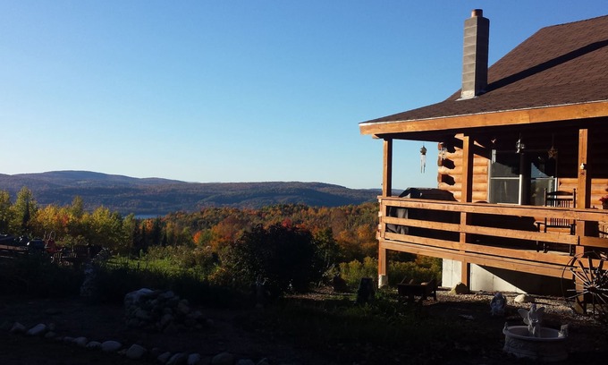 Littleton Cabin | Country Log Cabin, Short/Long Term, First Floor Apartment! Mountain Top Views!