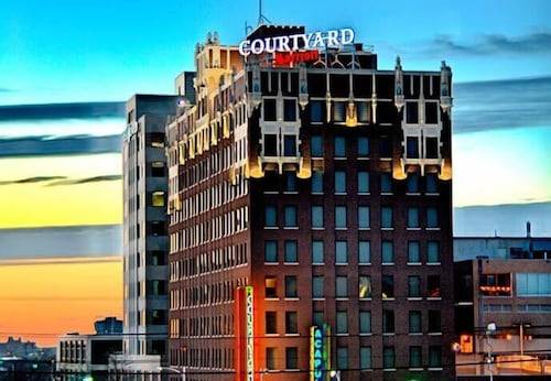 Amarillo Hotel | Courtyard by Marriott Amarillo Downtown