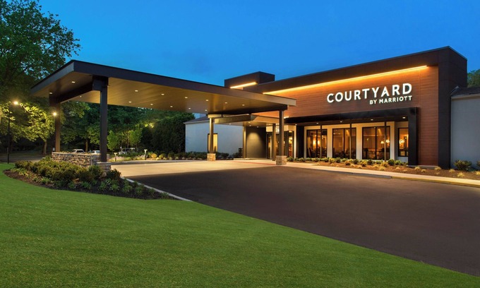 Red Bank - Tinton Falls Hotel | Courtyard by Marriott Lincroft Red Bank