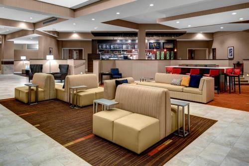 Downtown Hotel | Courtyard by Marriott St. Cloud
