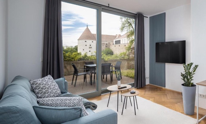 Bautzen Apartment | CoView - Bautzen - Design Apartment in der Altstadt mit Terrasse und fantastischem Ausblick