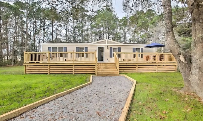 Covington House | Covington home w/Decks and Grill